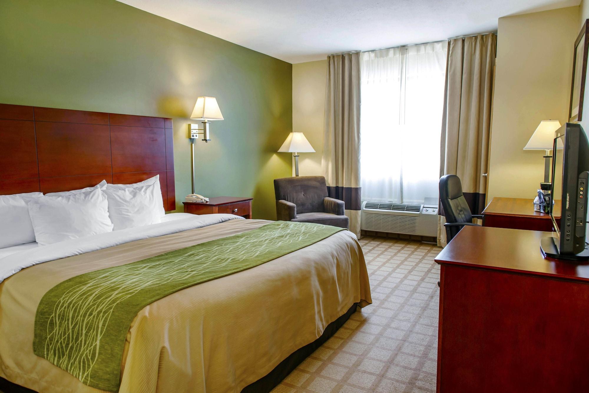 Quality Inn I-74 Batesville Екстериор снимка