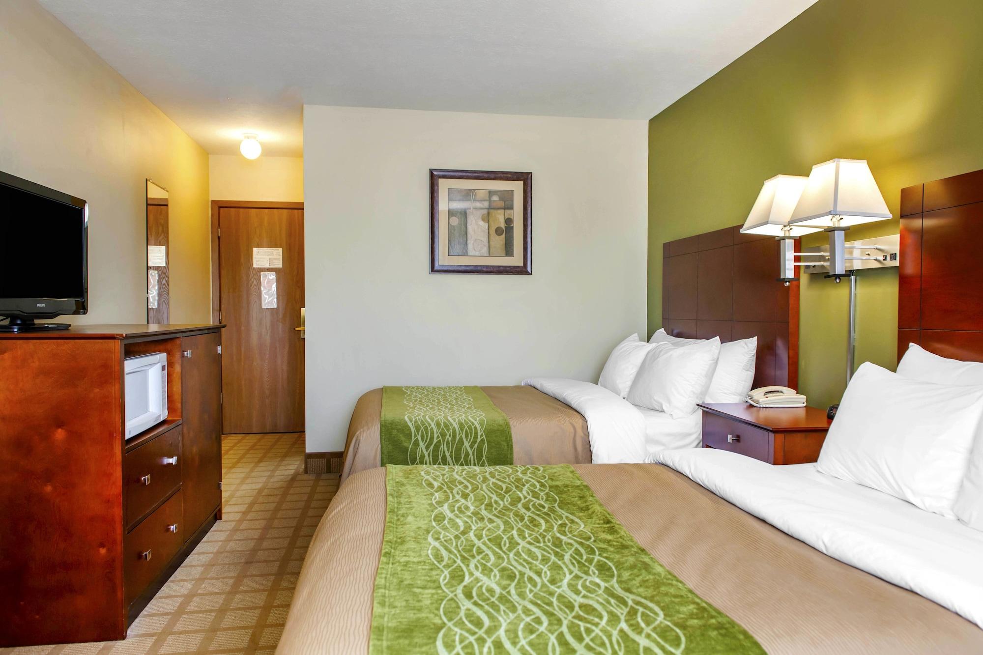 Quality Inn I-74 Batesville Екстериор снимка